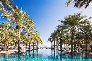Ferien im Al Bustan Palace - A Ritz-Carlton Hotel 2024/2025 - hier günstig online buchen
