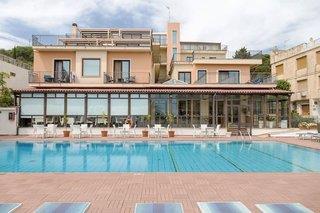 Ferien im Villa Esperia 2024/2025 - hier günstig online buchen