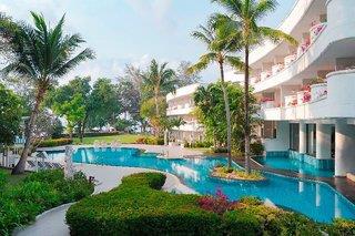 Novotel Rayong Rim Pae Resort Hotel