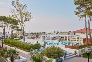 Ferien im Azul Beach Resort Montenegro 2024/2025 - hier günstig online buchen