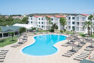 Ferien im Pierre Vacances Apartamentos Menorca Cala Blanes 2024/2025 - hier günstig online buchen