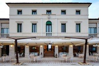 Ferien im Hotel Villa Michelangelo 2024/2025 - hier günstig online buchen