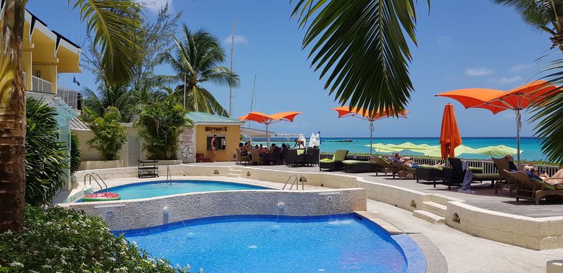 Ferien im Radisson Aquatica Resort Barbados 2024/2025 - hier günstig online buchen