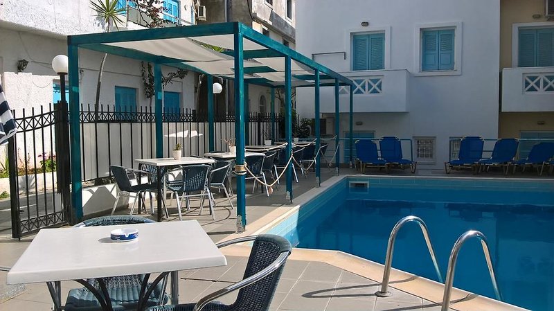 Ferien im Renia Hotel Apartments 2024/2025 - hier günstig online buchen
