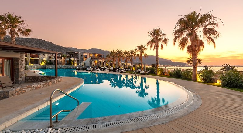 Ferien im Ikaros Beach Luxury Resort & Spa 2024/2025 - hier günstig online buchen