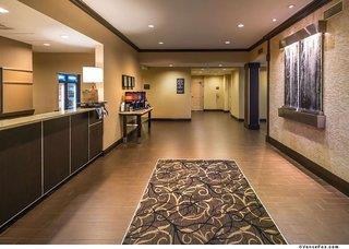 Ferien im Hampton Inn & Suites Reno 2024/2025 - hier günstig online buchen