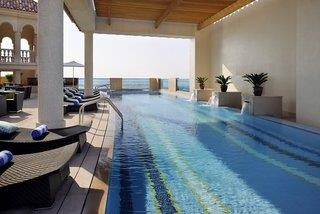Ferien im Urlaub Last Minute im Marriott Hotel Al Jaddaf Dubai - hier günstig online buchen