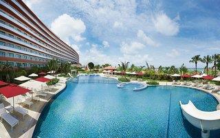 Ferien im Hilton Okinawa Chatan Resort 2024/2025 - hier günstig online buchen