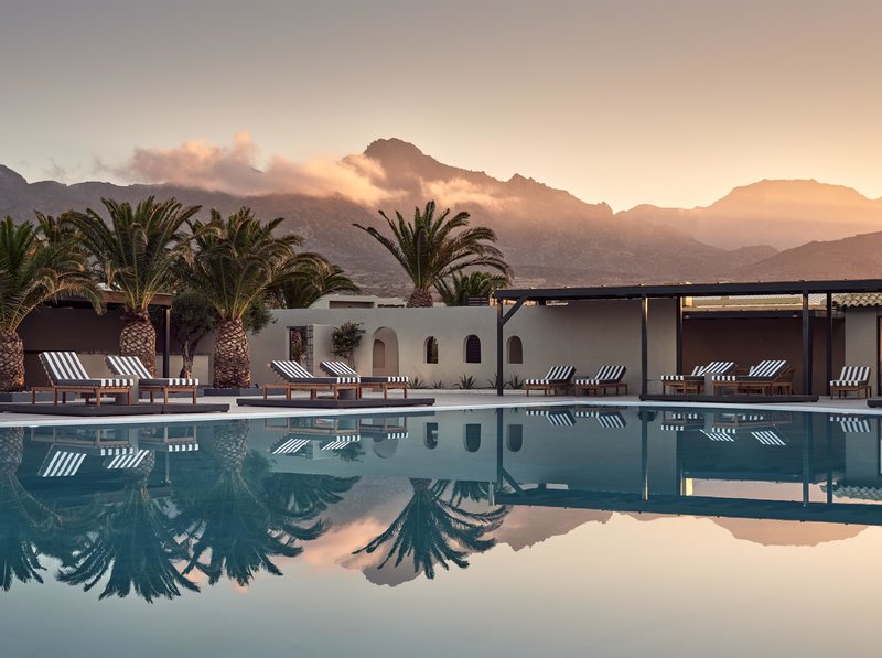 Ferien im Numo Ierapetra Beach Resort Crete, Curio Collection by Hilton 2024/2025 - hier günstig online buchen
