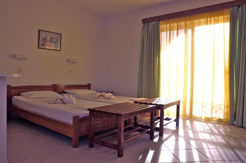 Ferien im Eristos Beach Hotel 2024/2025 - hier günstig online buchen