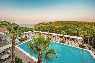 Ferien im Gava Waterman Milna Resort 2024/2025 - hier günstig online buchen