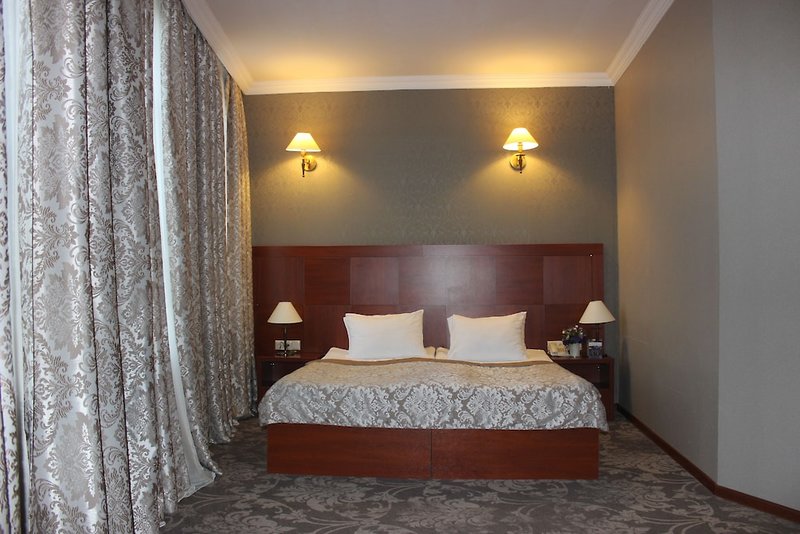 Ferien im Hotel Astoria Tbilisi 2024/2025 - hier günstig online buchen