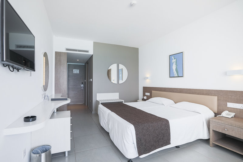 Ferien im Vassos Nissi Plage Hotel 2024/2025 - hier günstig online buchen