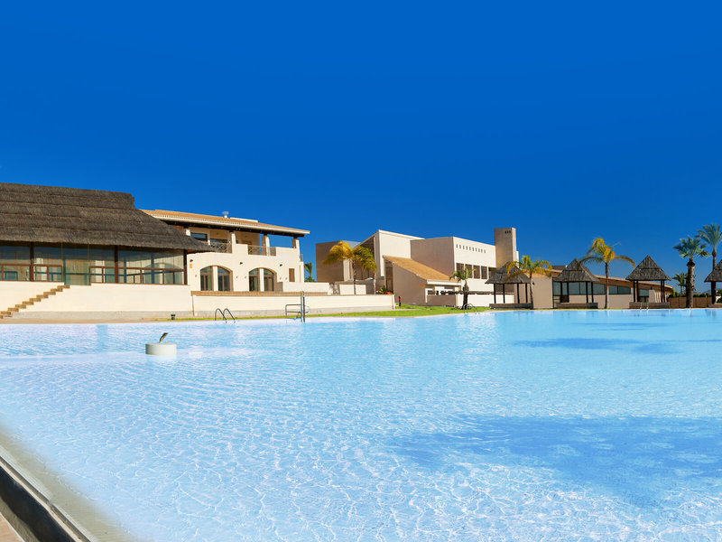 Ferien im Sheraton Hacienda Del Alamo Golf & Spa Resort 2024/2025 - hier günstig online buchen