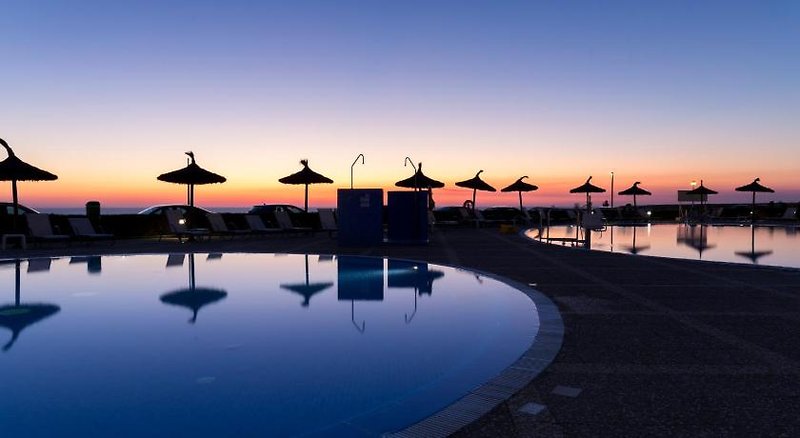 Ferien im Urlaub Last Minute im RV Hotel Sea Club Menorca - hier günstig online buchen