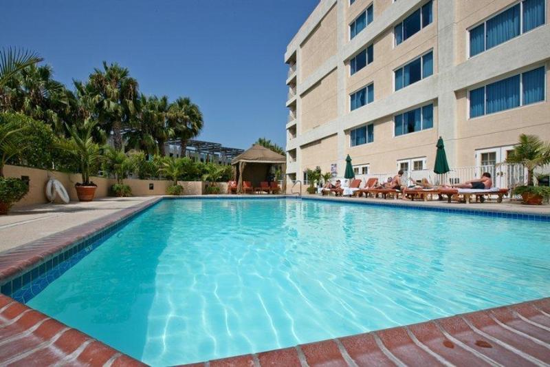 Ferien im Urlaub Last Minute im Hilton Santa Monica Hotel & Suites - hier günstig online buchen