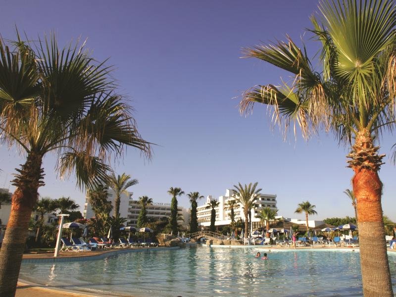 Ferien im Adams Beach Hotel 2024/2025 - hier günstig online buchen
