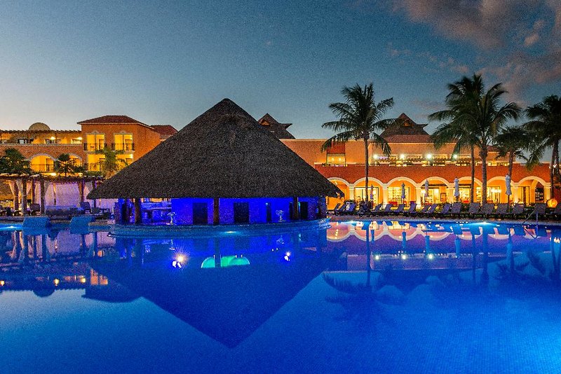 Ferien im Ocean Coral & Turquesa by H10 Hotels 2024/2025 - hier günstig online buchen