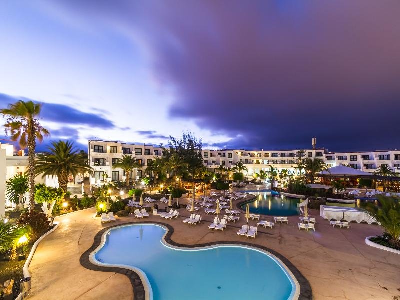 Ferien im BlueBay Lanzarote 2024/2025 - hier günstig online buchen