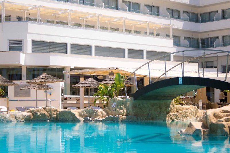 Ferien im Tasia Maris Beach Hotel & Spa 2024/2025 - hier günstig online buchen