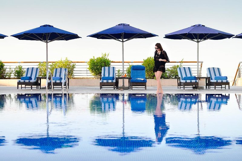 Ferien im Urlaub Last Minute im Intercontinental Abu Dhabi - hier günstig online buchen