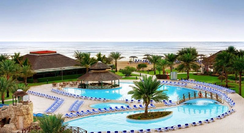 Ferien im Fujairah Rotana Resort & Spa 2024/2025 - hier günstig online buchen
