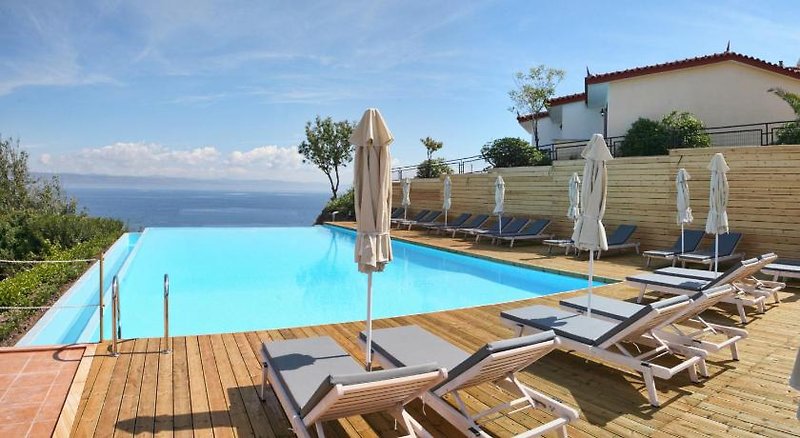 Ferien im Belvedere Lesvos Aeolis Hotel 2024/2025 - hier günstig online buchen