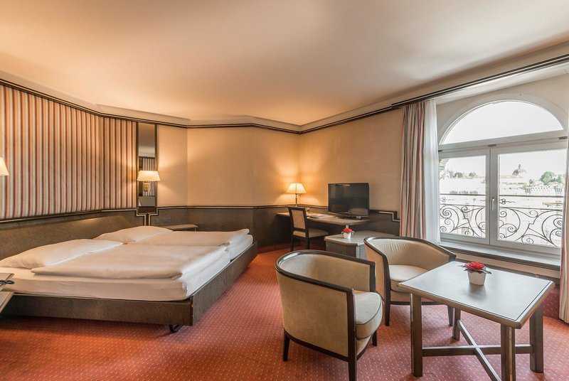 Ferien im Hotel Monopol Luzern 2024/2025 - hier günstig online buchen