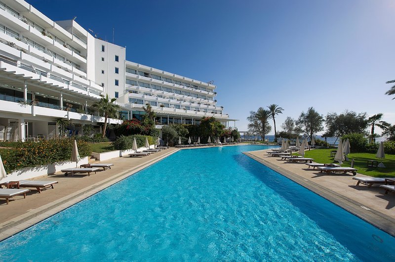Ferien im Grecian Sands Hotel 2024/2025 - hier günstig online buchen