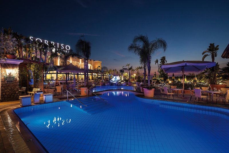 Ferien im Sorriso Thermae Resort & Spa 2024/2025 - hier günstig online buchen