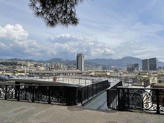 Ferien im B&B HOTEL Genova City Center 2024/2025 - hier günstig online buchen