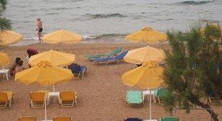 Ferien im Kato Stalos Beach 2024/2025 - hier günstig online buchen