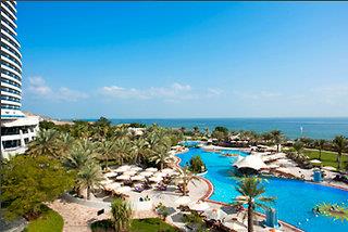 Ferien im Le Meridien Al Aqah Beach Resort 2024/2025 - hier günstig online buchen
