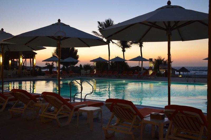 Ferien im Urlaub Last Minute im Umm Al Quwain Beach Hotel - hier günstig online buchen