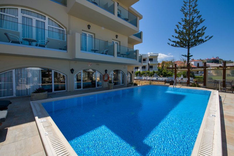 Ferien im Kalyves Beach Hotel 2024/2025 - hier günstig online buchen