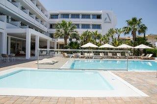 Ferien im Urlaub Last Minute im Hotel Anfora Ibiza - hier günstig online buchen