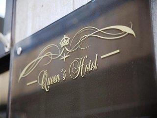 Ferien im Queen s Hotel 2024/2025 - hier günstig online buchen