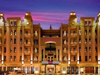 Ferien im Urlaub Last Minute im Mercure Gold Hotel Al Mina Road Dubai - hier günstig online buchen