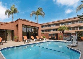 Ferien im Best Western Plus Redondo Beach Inn 2024/2025 - hier günstig online buchen