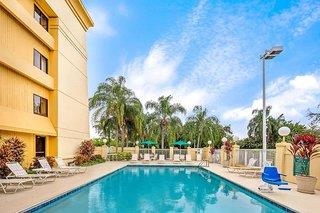 Ferien im La Quinta Inn & Suites by Wyndham Miami Airport East 2024/2025 - hier günstig online buchen