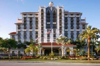 Ferien im Embassy Suites by Hilton Fort Lauderdale 17th Street 2024/2025 - hier günstig online buchen